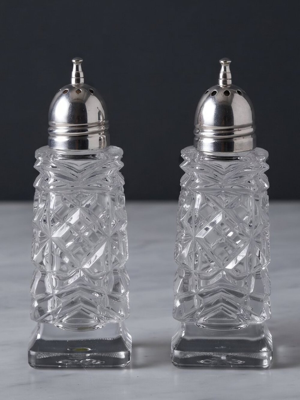 Vintage Leonard Japan Crystal Glass Salt Pepper Shakers Silver Plate Tops 3.75"